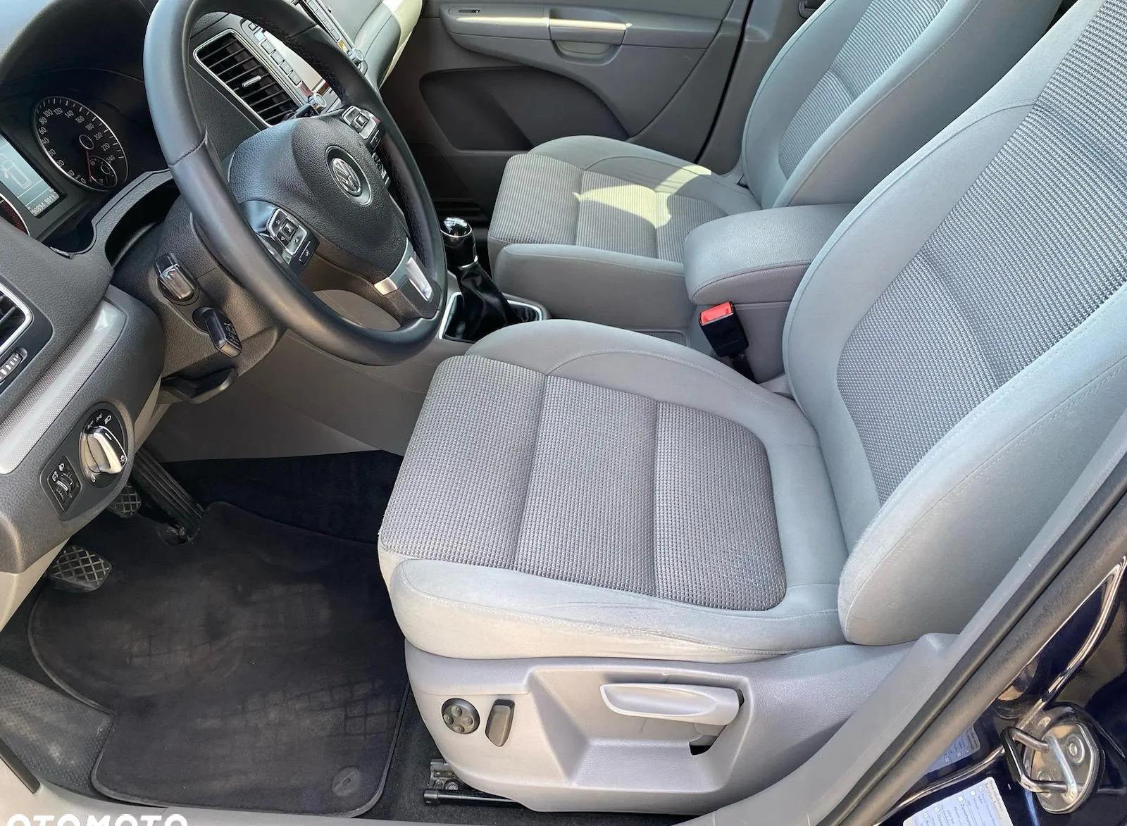 Volkswagen Sharan cena 37900 przebieg: 290000, rok produkcji 2012 z Janikowo małe 121